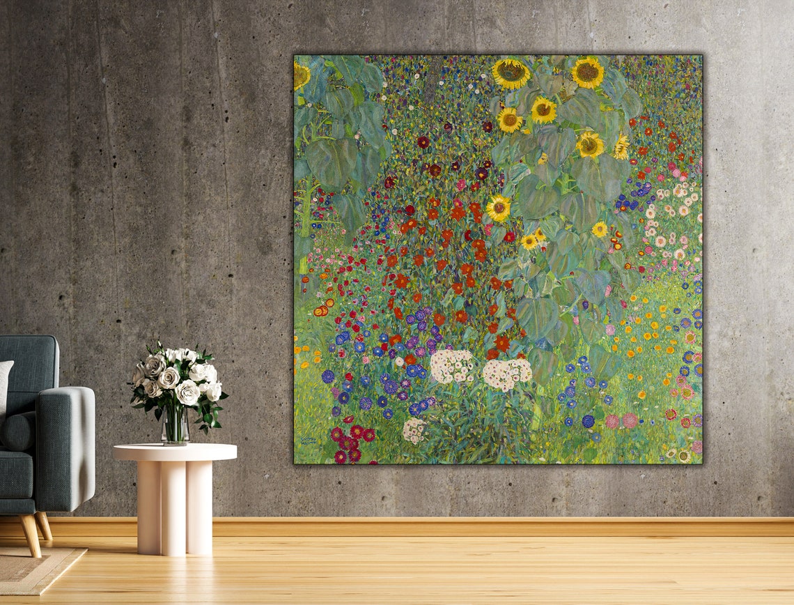 Jardim da Fazenda com Girassóis