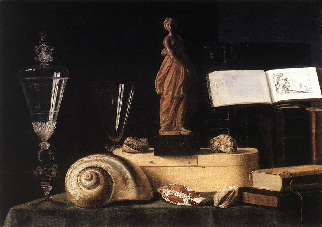 Bodegón mit Statuette und Muscheln