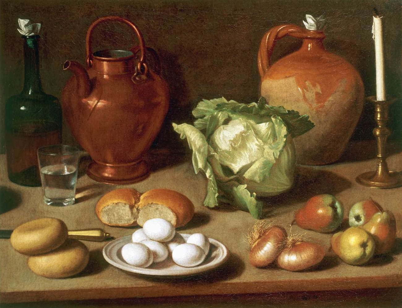 Soulever la nature avec des œufs, du chou et de la candélabre