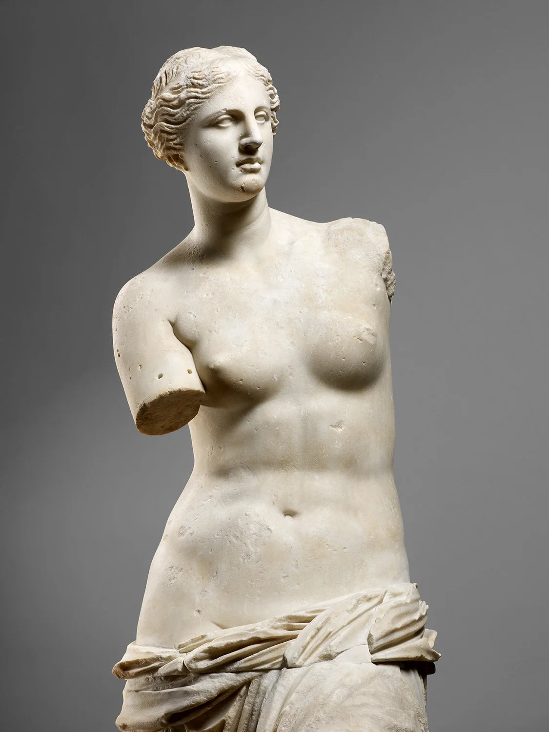 Venus de Milo, escultura griega de mármol expuesta en el Museo del Louvre