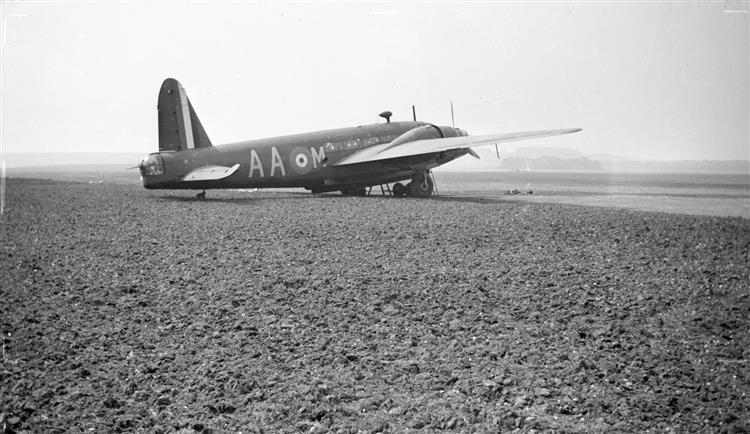 Negativt i sort / hvid - Vickers Wellington - 1940