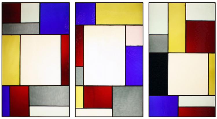 Tripartite stained glass