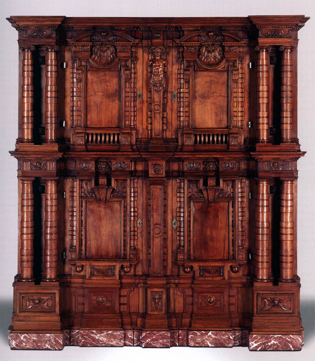 Facade Cabinet