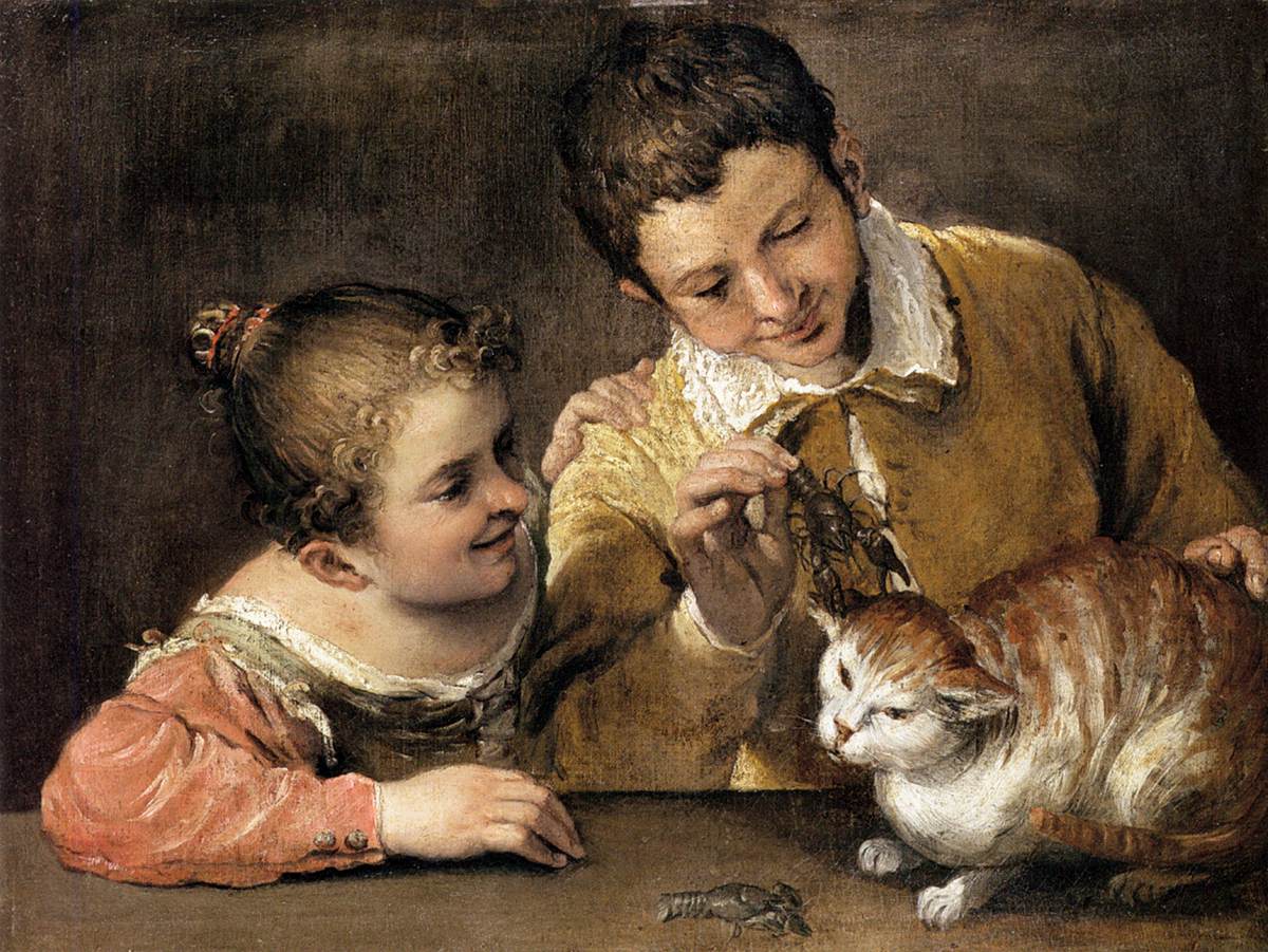 Bir kediyle alay eden iki çocuk