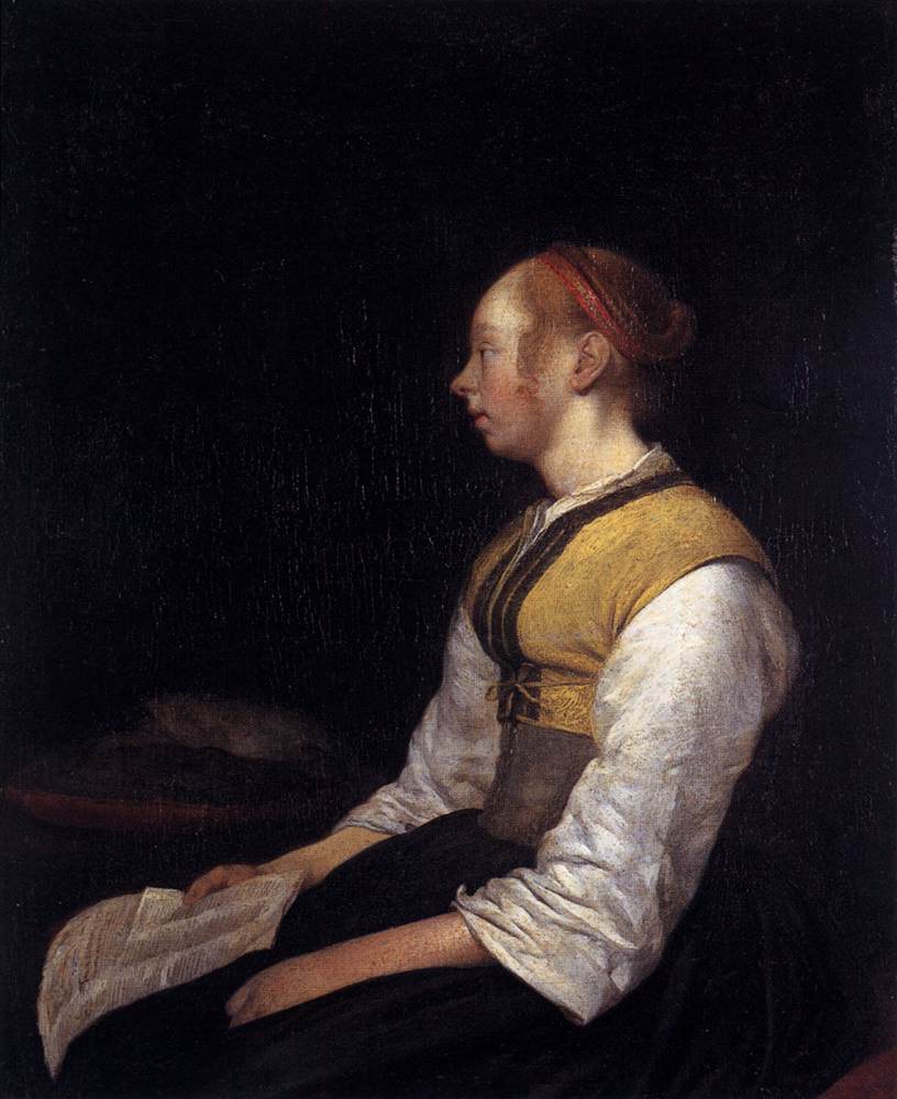 Köylü kostümü ile oturan kız